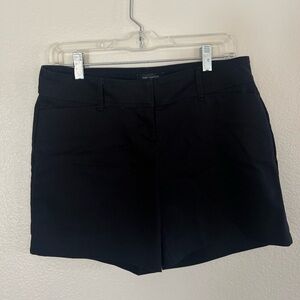 The Limited Solid Black Women's Shorts, Size 4